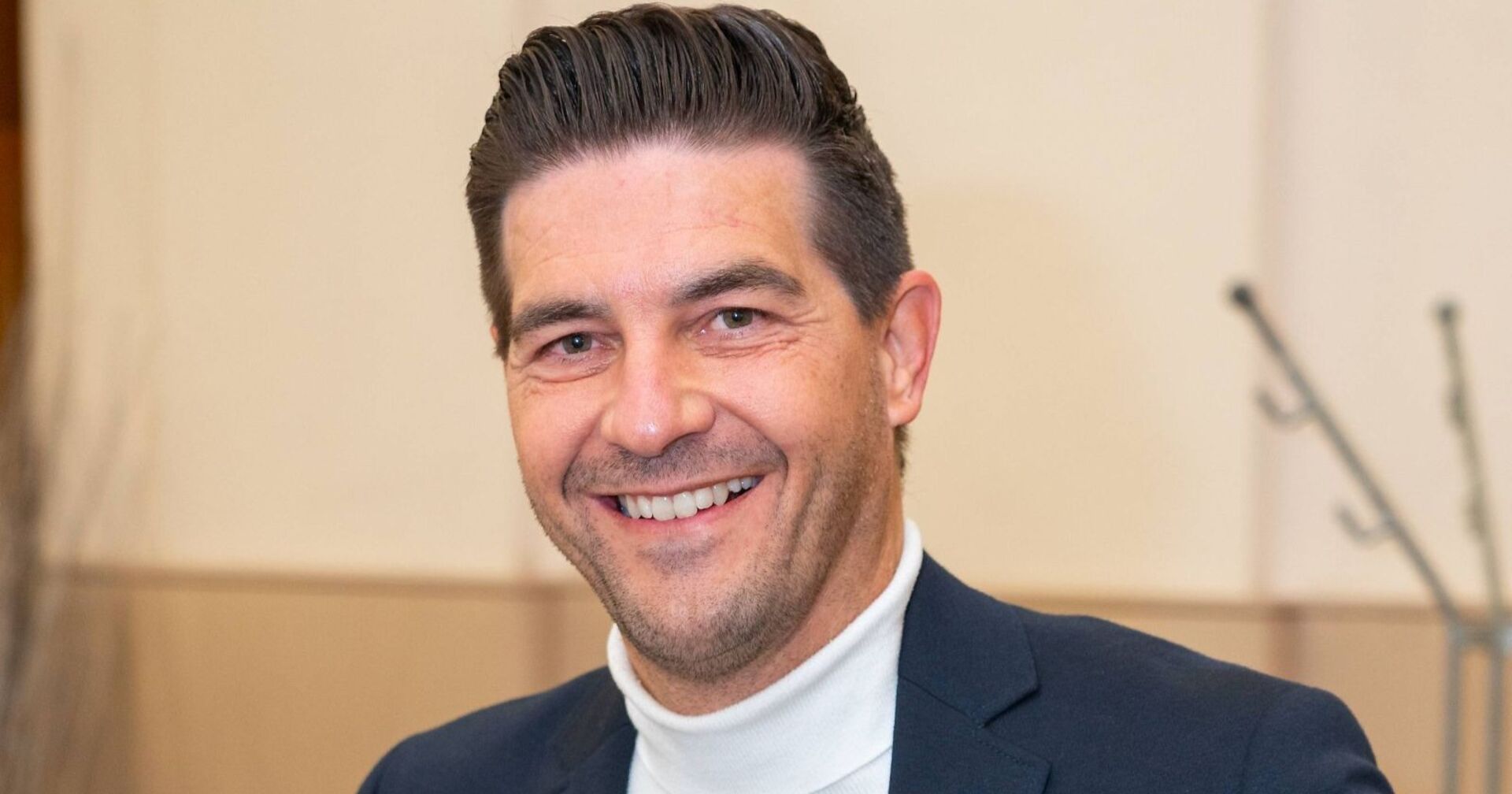 Norbert Oberhauser lächelt.