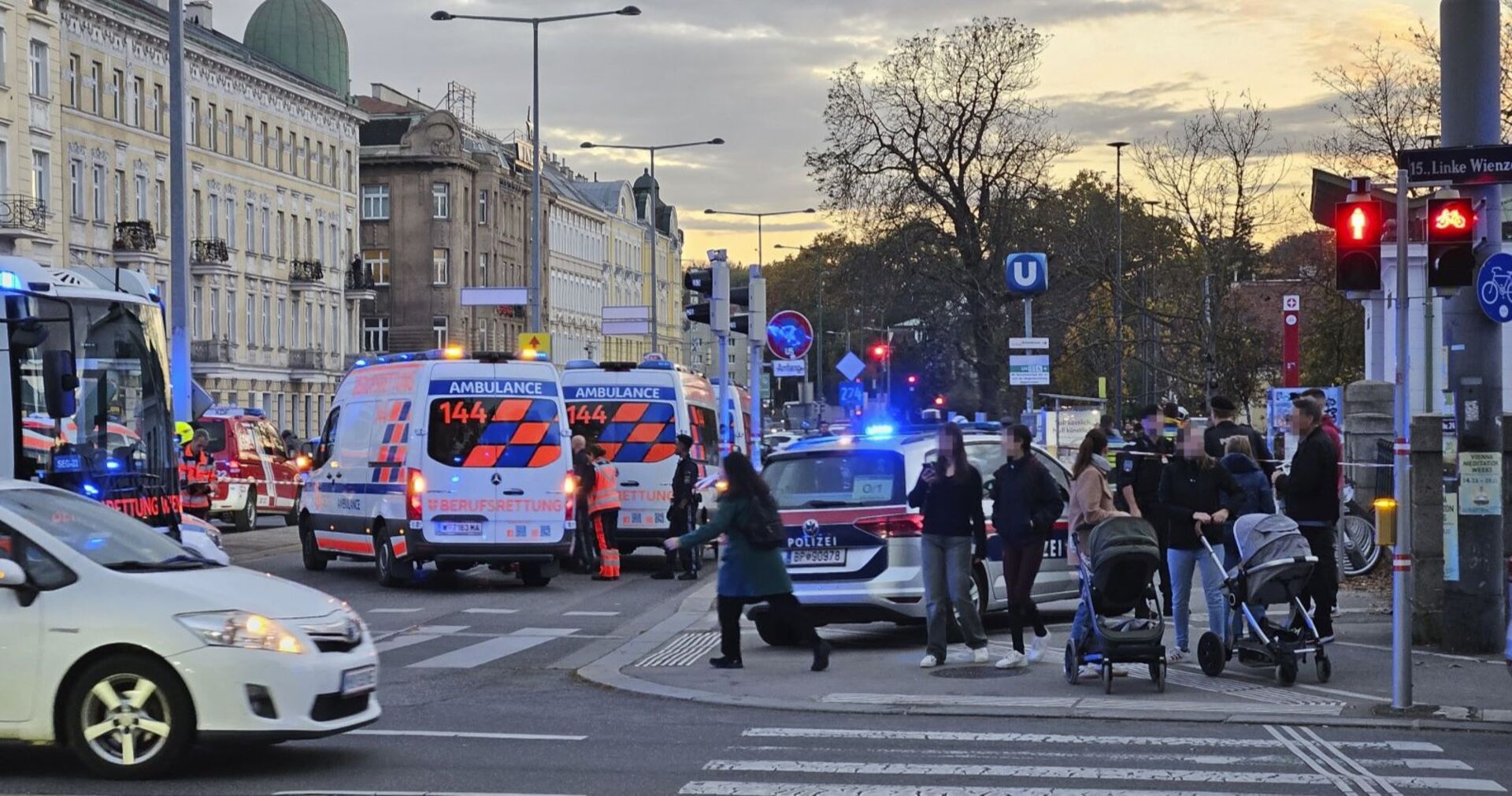 Ein U-Bahnsurfer befindet sich in Lebensgefahr.