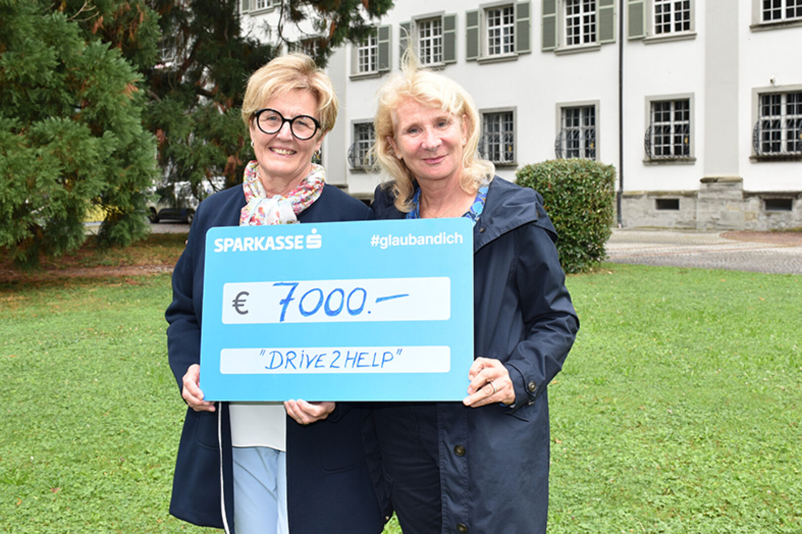 € 7000,- Fahrer, Nenngeld und Spenden, zugunsten bedürftiger Familien