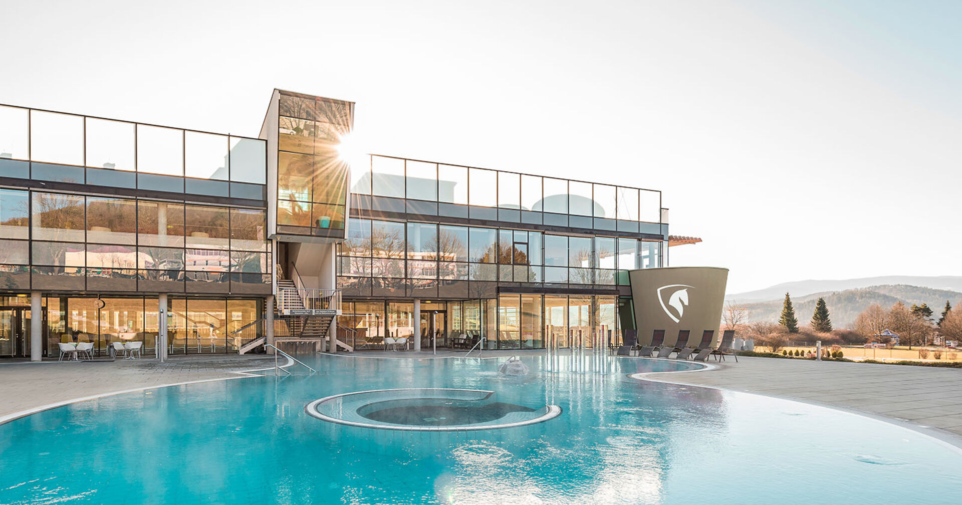 Therme Nova Außenbecken | Credit: Die Abbilderei Sajovic &amp; Scherr GesbR