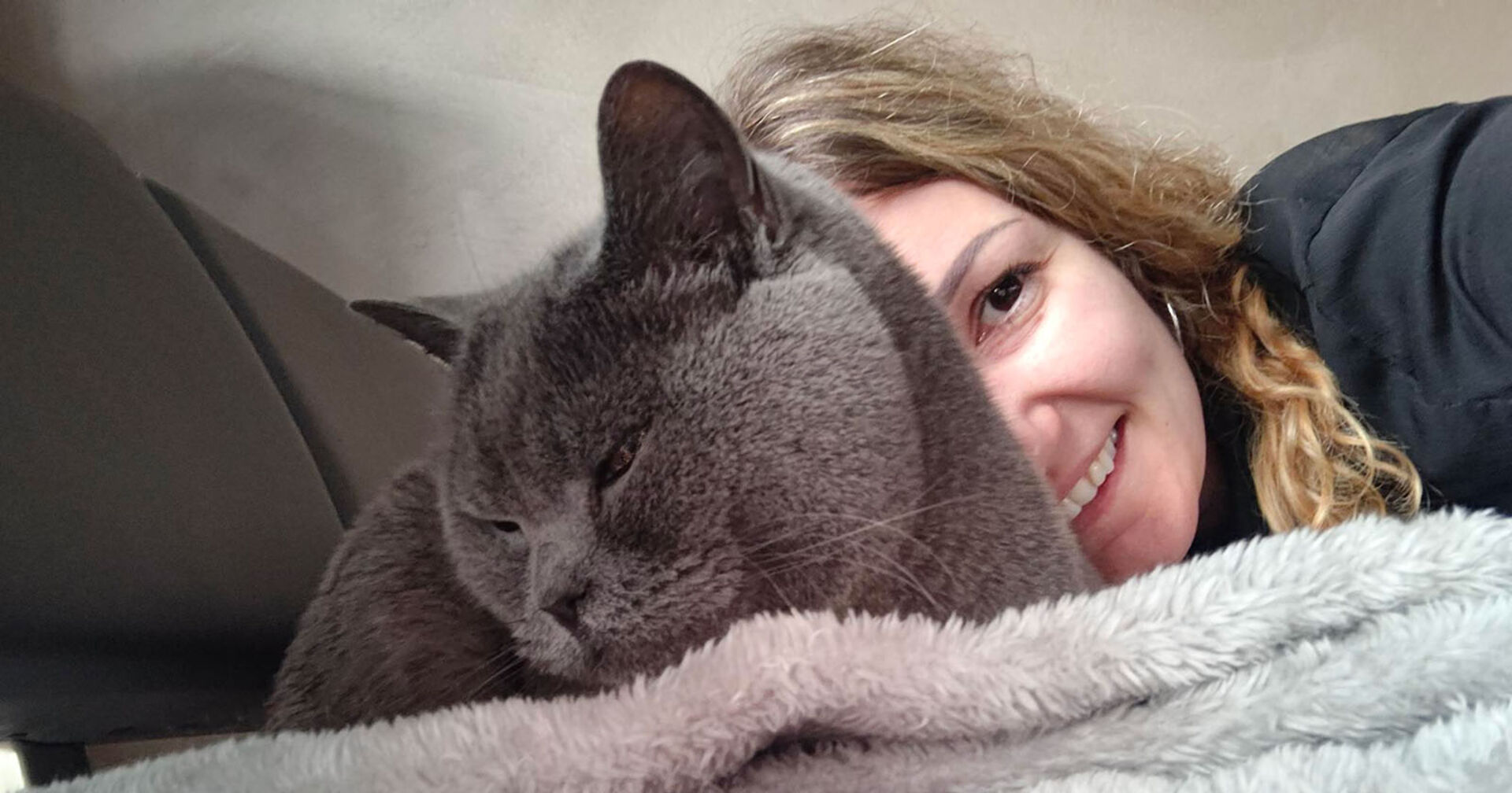 Lilli Platzer mit Katze | Credit: Lilli Platzer