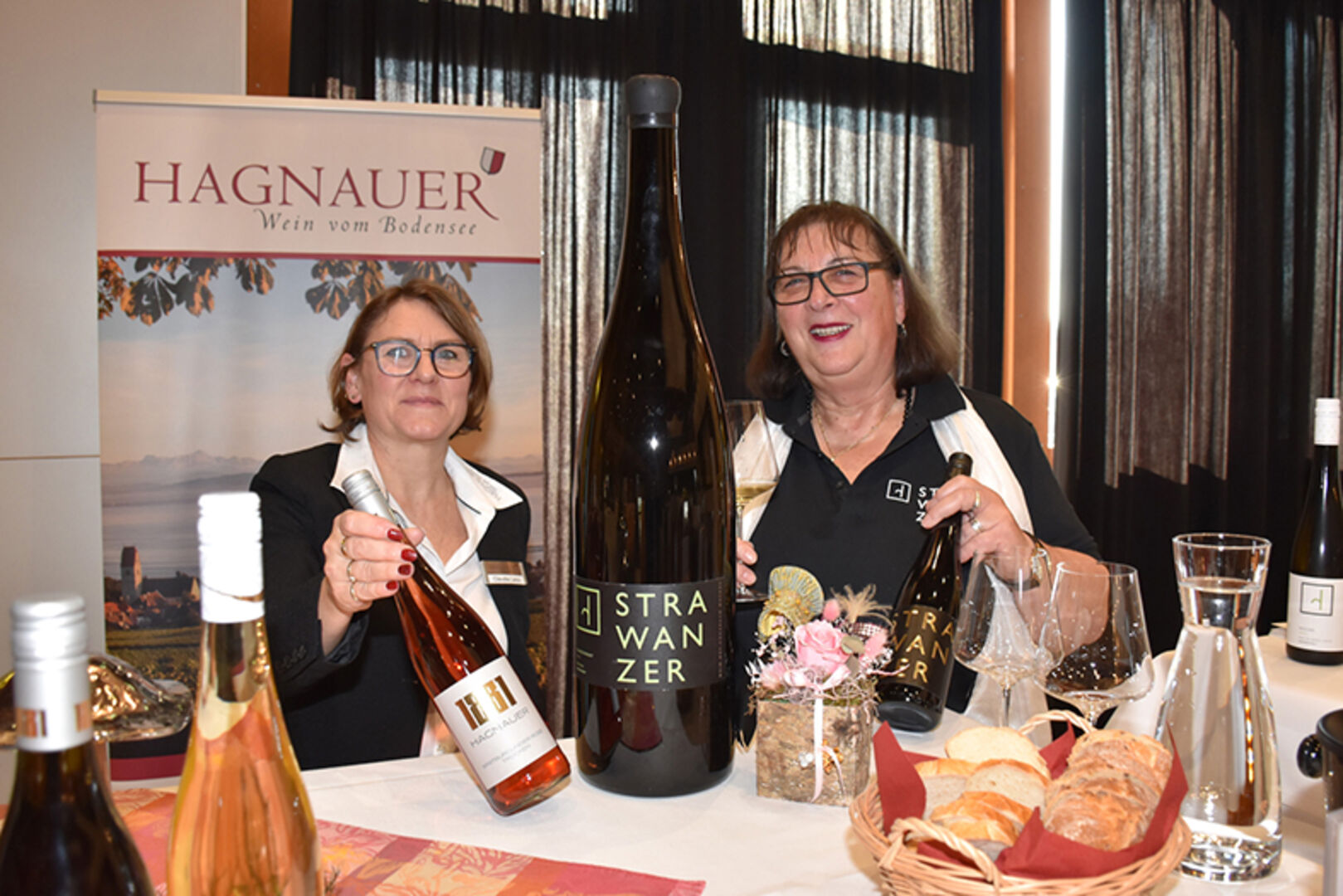 Claudia Lanz (Hagnauer Wein) und Elfriede Medlinger (Weingut Strawanzer/Wachau) (v. li.)
