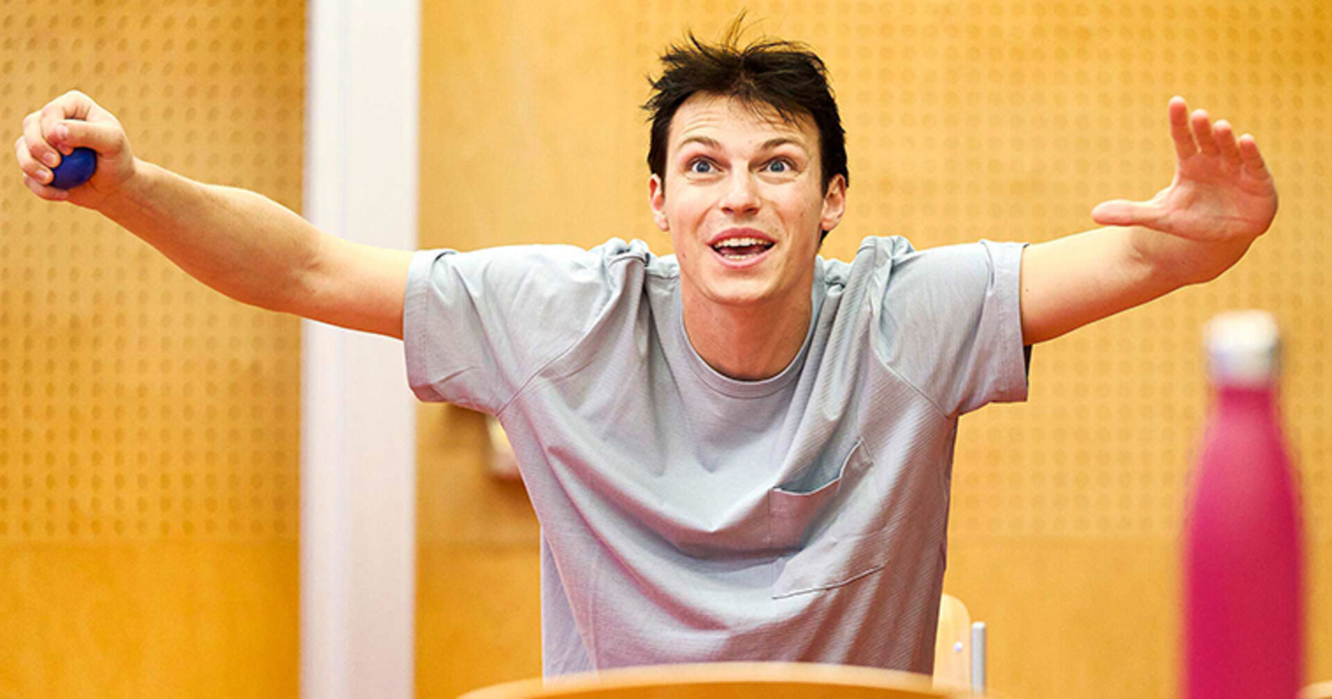 „Die Leidenschaft ist mein zentraler Antrieb, Schauspielerei ist mein Traumberuf.“ Nico Raschner, Schauspieler