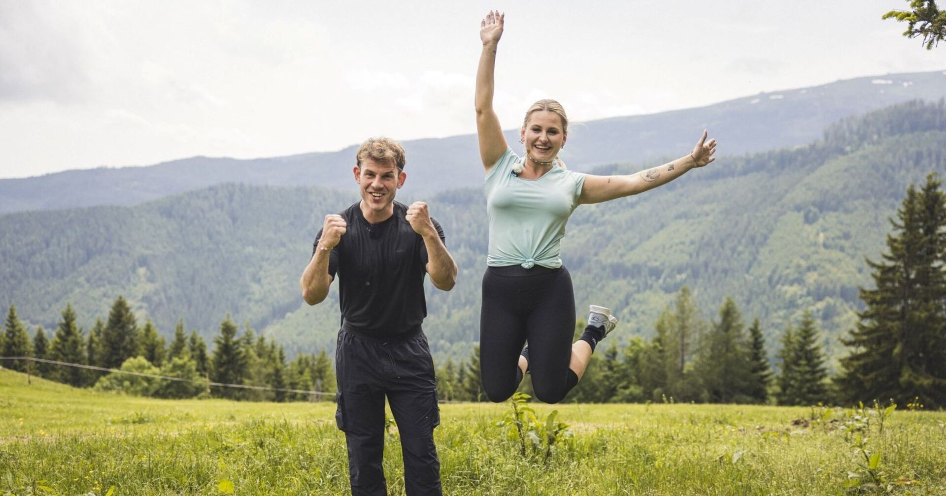 Selina und Max im Forsthaus Rampensau