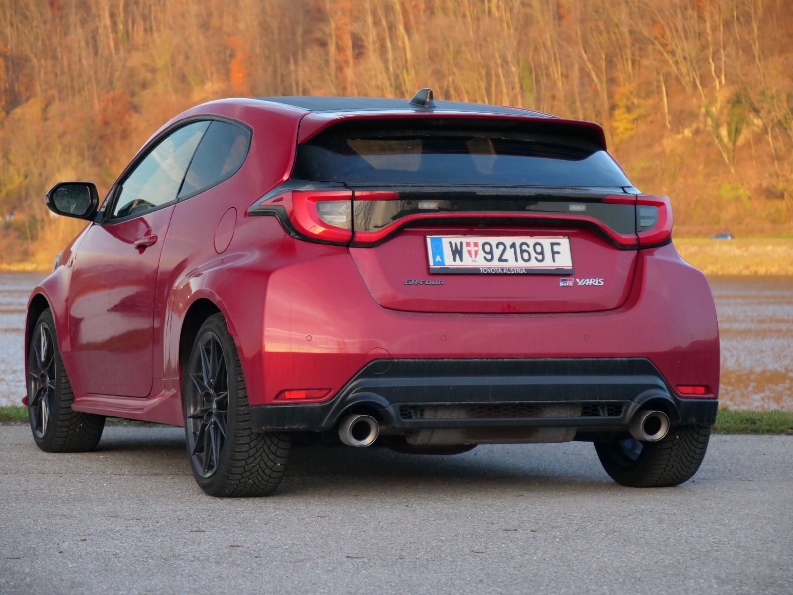 GR Yaris Heckaufnahme