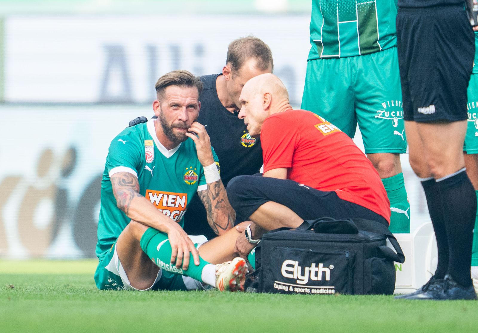 Guido Burgstaller am Feld