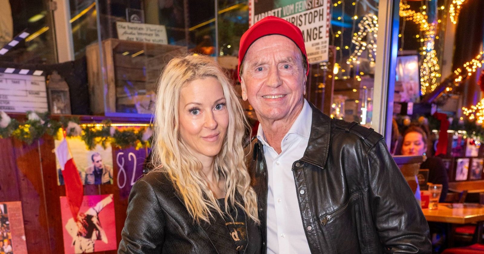 Simone Lugner und Heribert Kasper lächeln in die Kamera