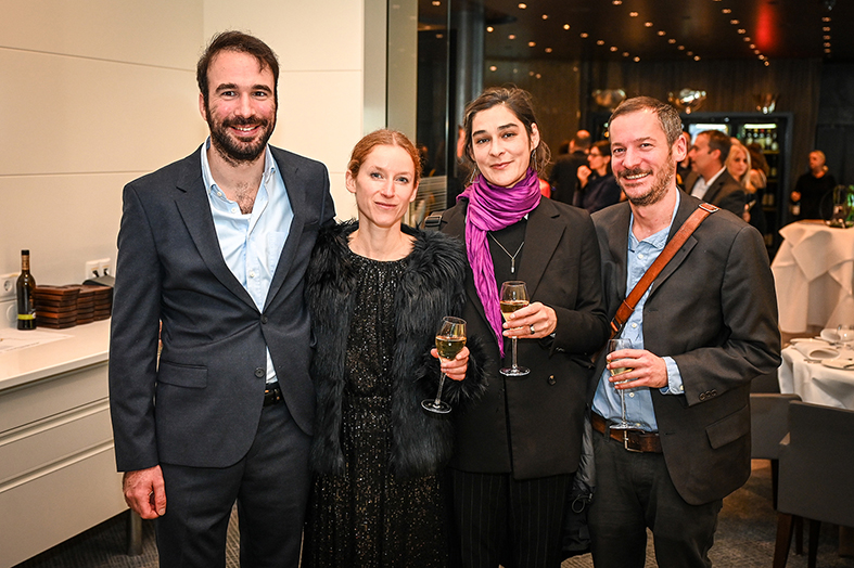 Julian Sark, Anerkennungspreis-Gewinnerin Katharina Fink, Caroline Ecker und Viktor Gruber (v. li.)
