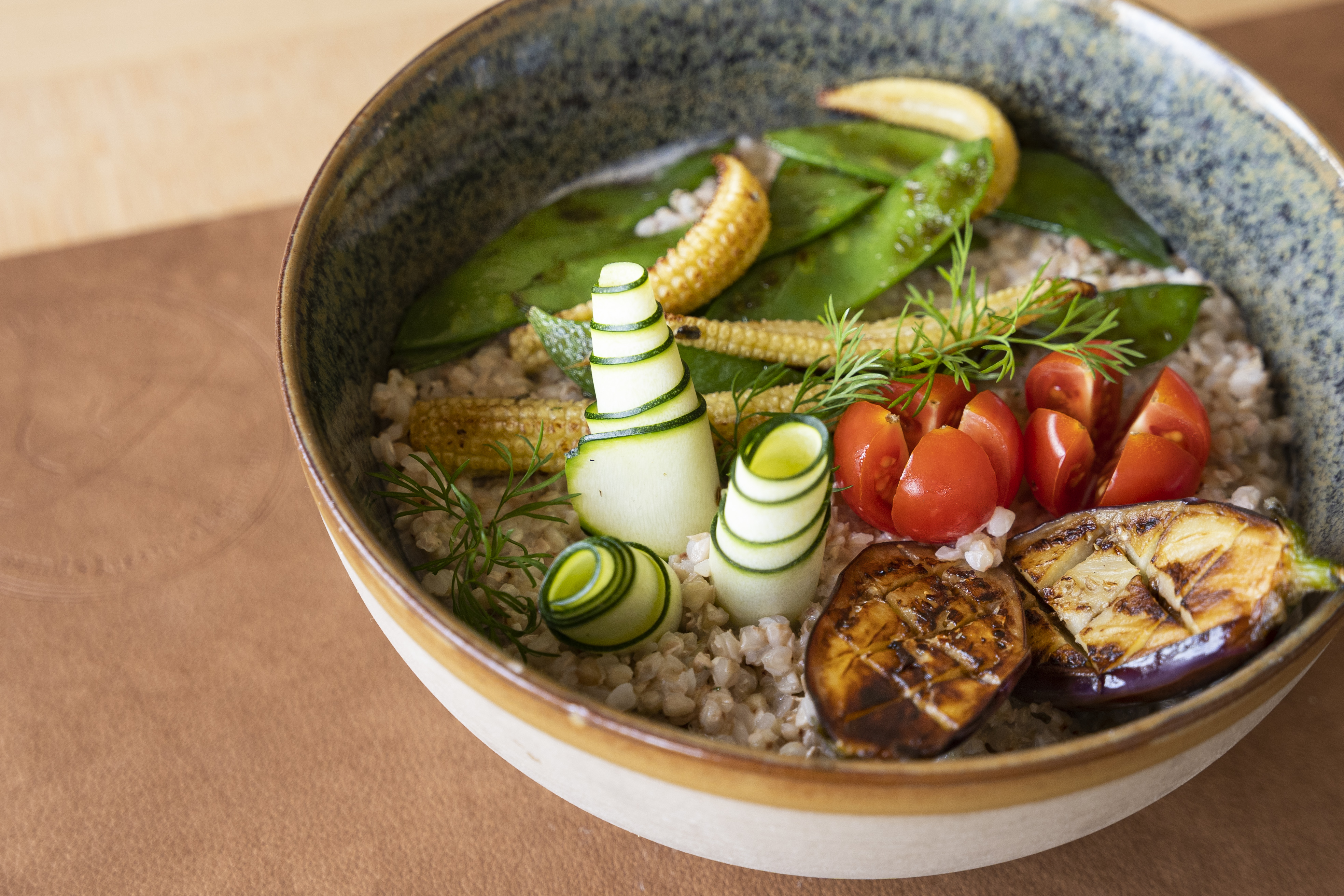 Eine Bowl mit Gemüse