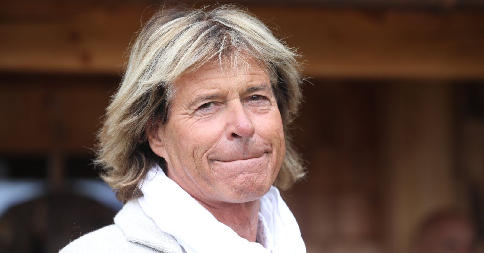 Hansi Hinterseer presst seine Lippen zusammen.