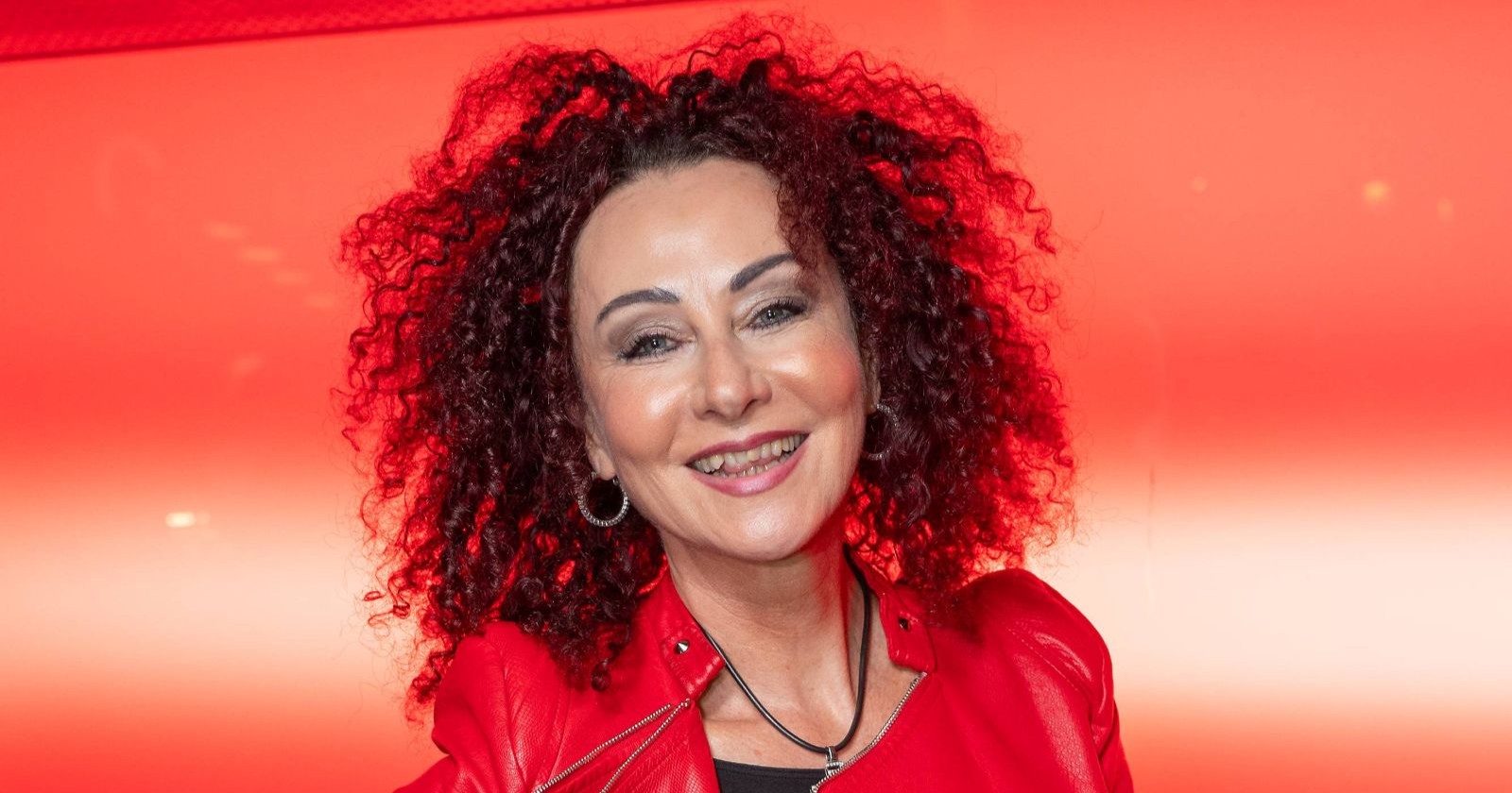 &quot;Mausi&quot; Lugner lächelt in die Kamera