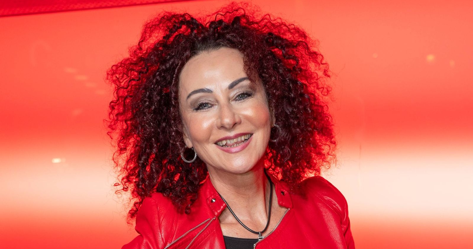 &quot;Mausi&quot; Lugner lächelt in die Kamera