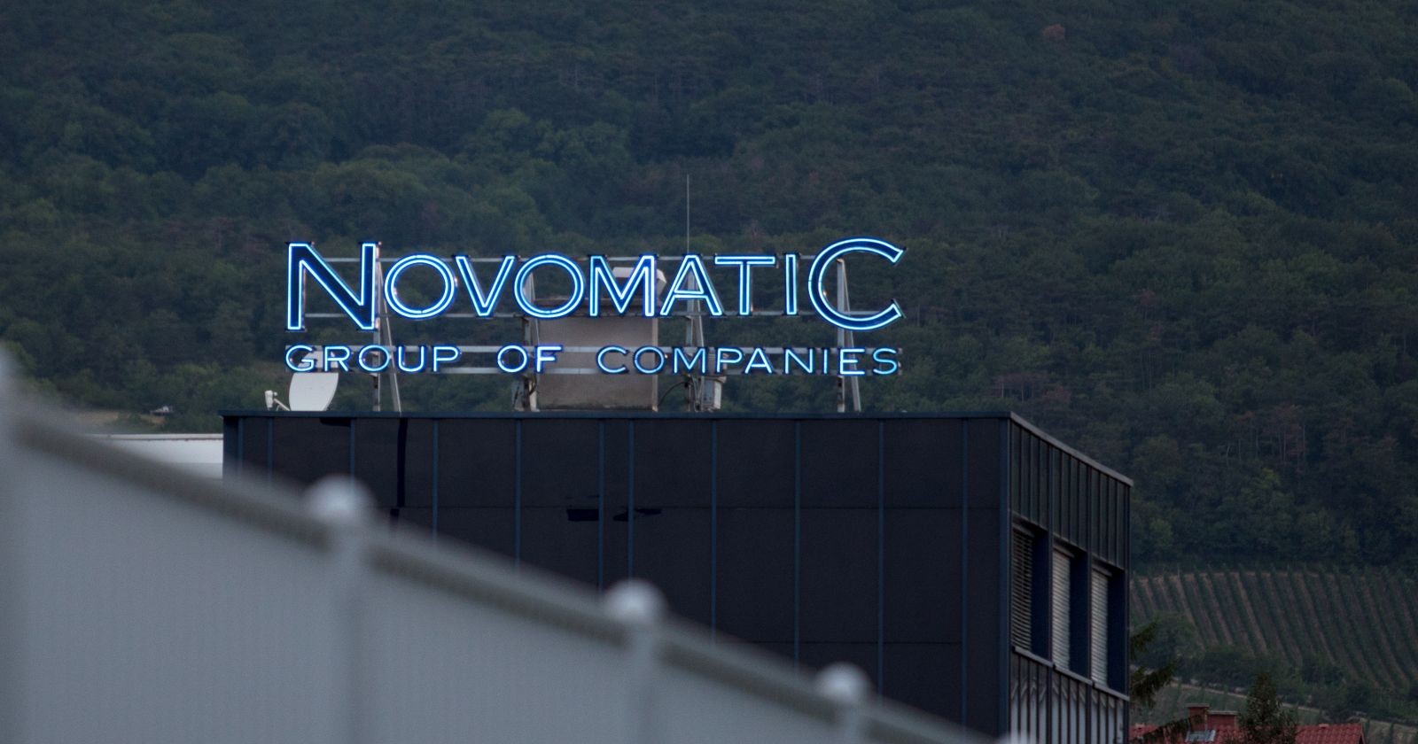 Schriftzug der Novomatic