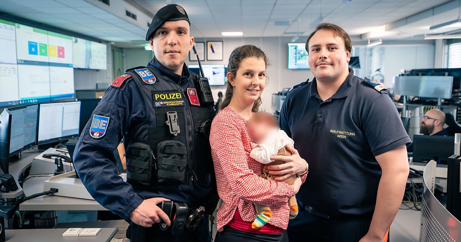 Vater, Mutter und der Sanitäter