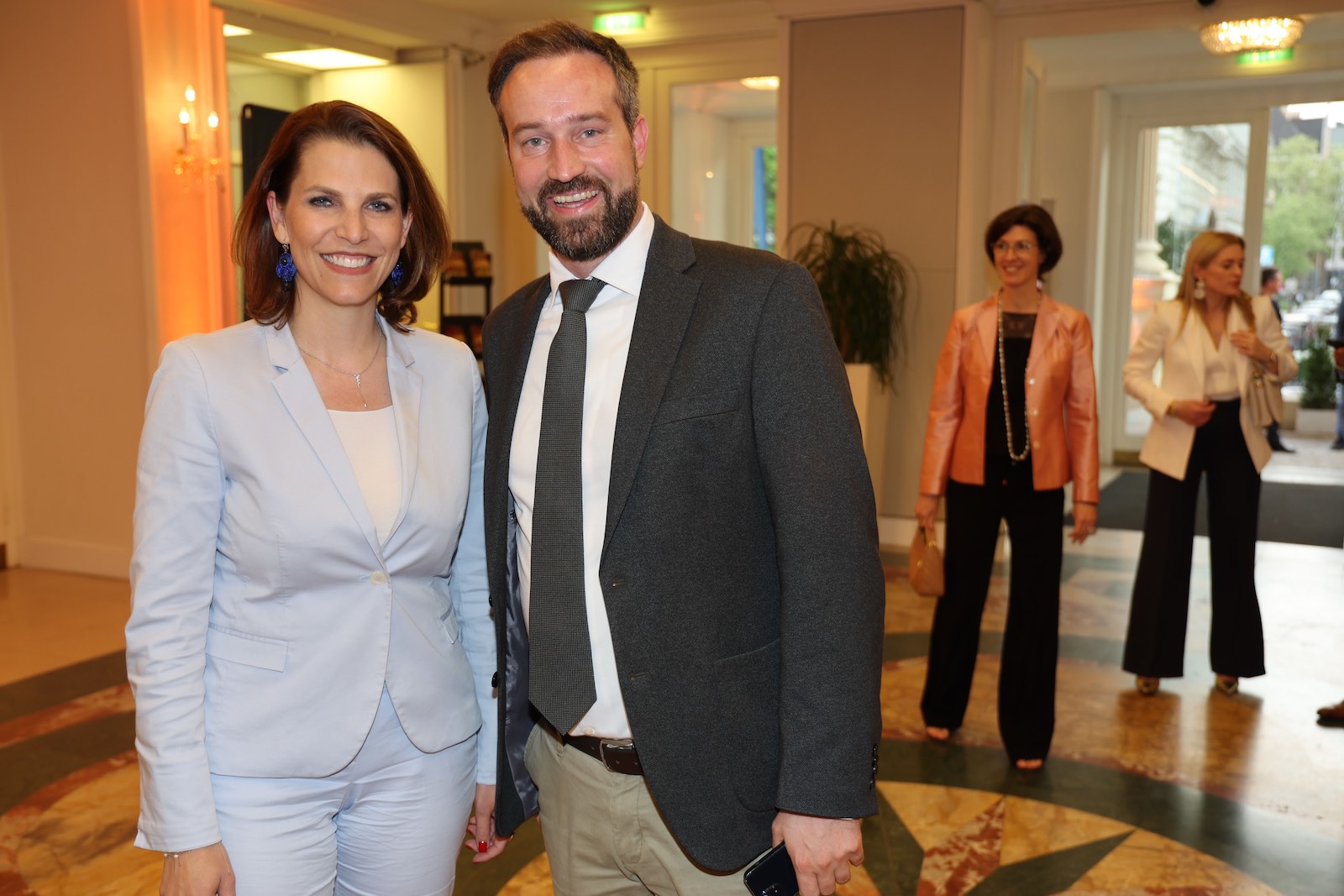 Karoline Edtstadler und Stefan Schnöll.