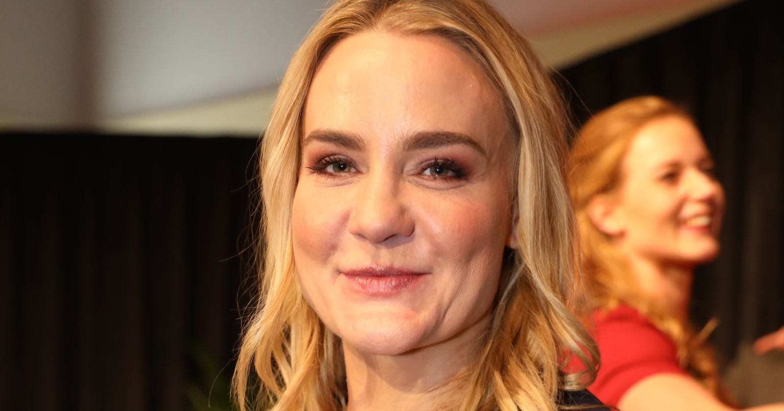 Nicole Wesner grinst