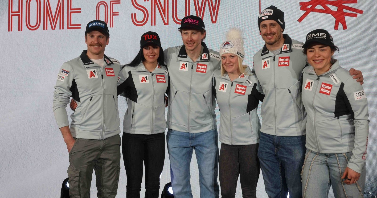 Fabio Gstrein, Stephanie Brunner, Dominik Raschner, Katharina Truppe, Stefan Brennsteiner und Julia Scheib (AUT)