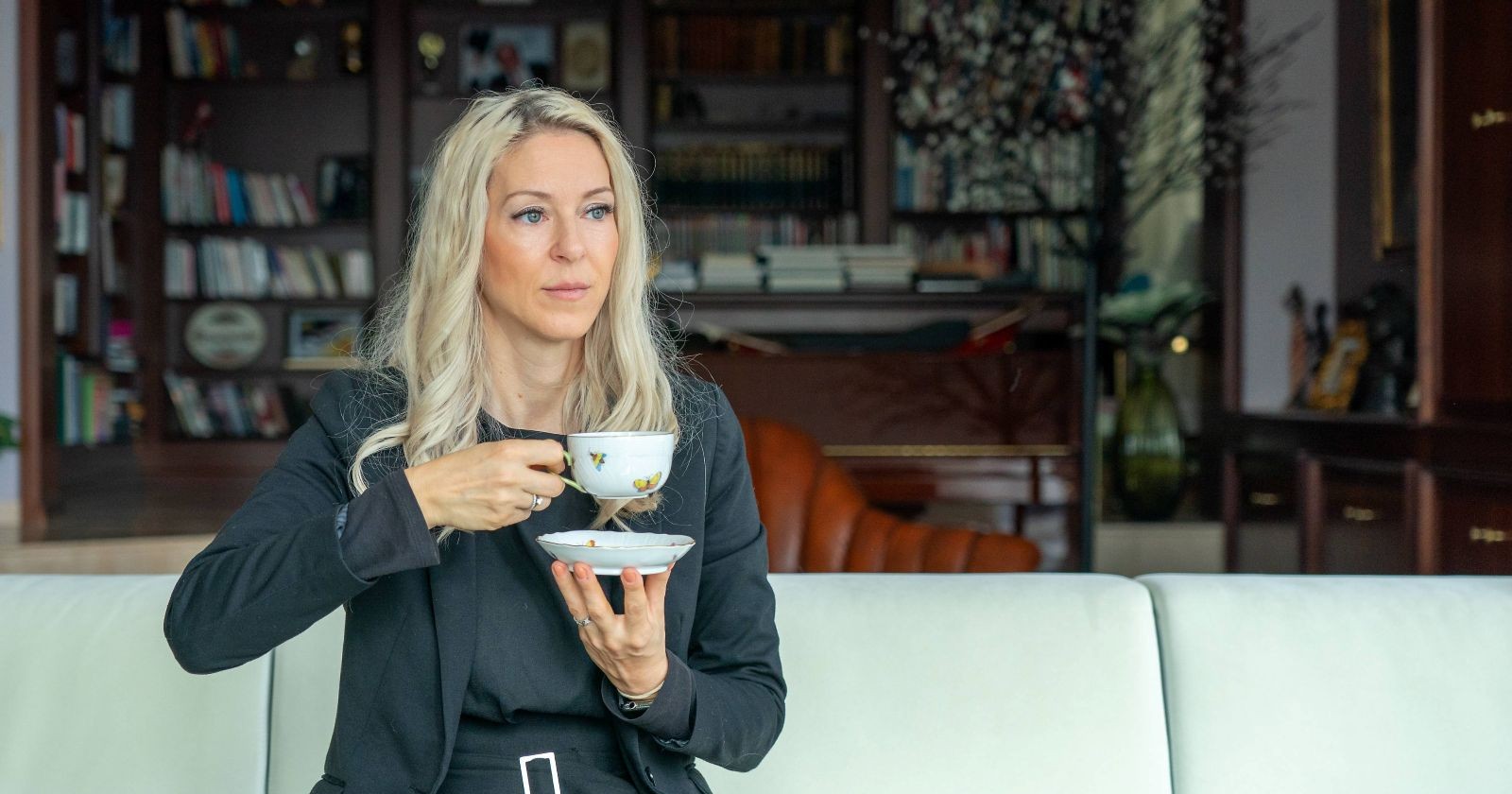 Simone Lugner in der Lugner Villa