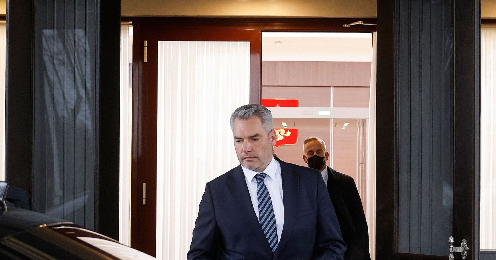 Der österreichische Bundeskanzler Karl Nehammer verlässt das Treffen mit dem russischen Präsidenten Wladimir Putin in Moskau, Russland, am 11. April 2022.