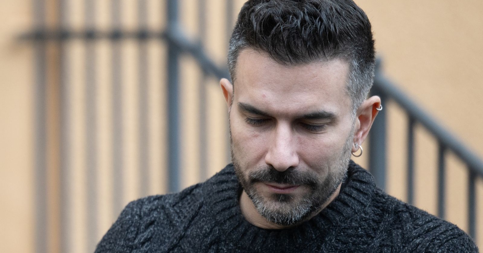 Marc Terenzi mit ernstem Gesichtsausdruck