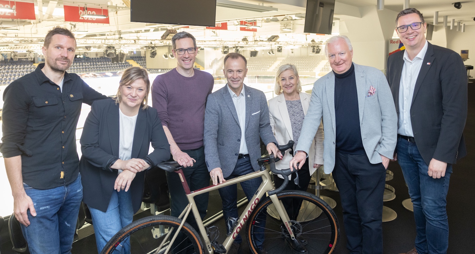 Der Radfrühling findet 2025 erstmals im Volksgarten statt, mit der AK-Radbörse in der Eisarena.