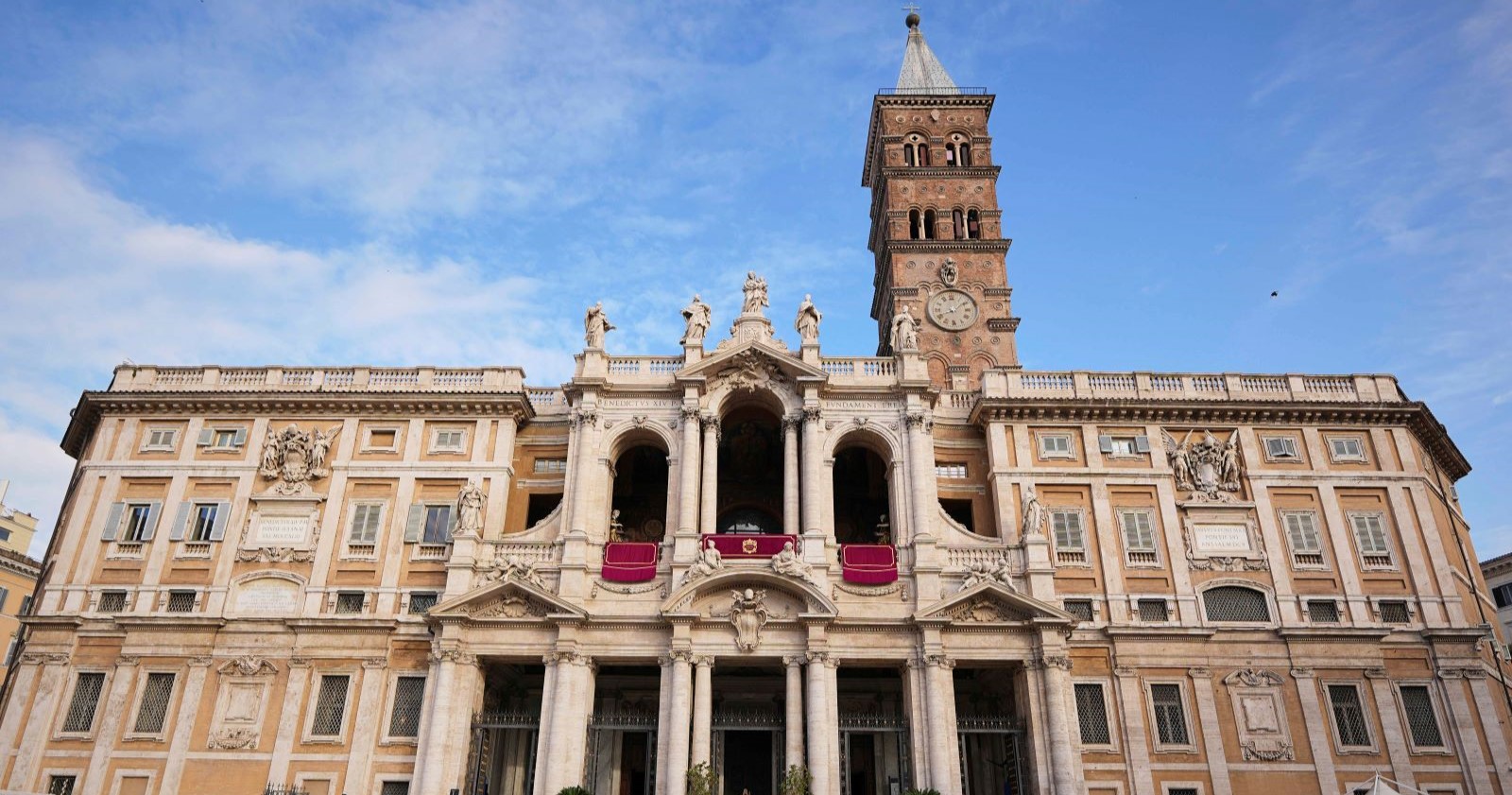 Die Basilika Santa Maria Maggiore von außen.