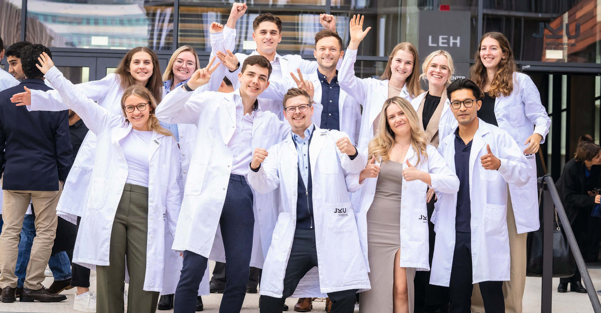 An der Medizinischen Fakultät der JKU Linz studieren derzeit rund 1.300 Studierende Humanmedizin.