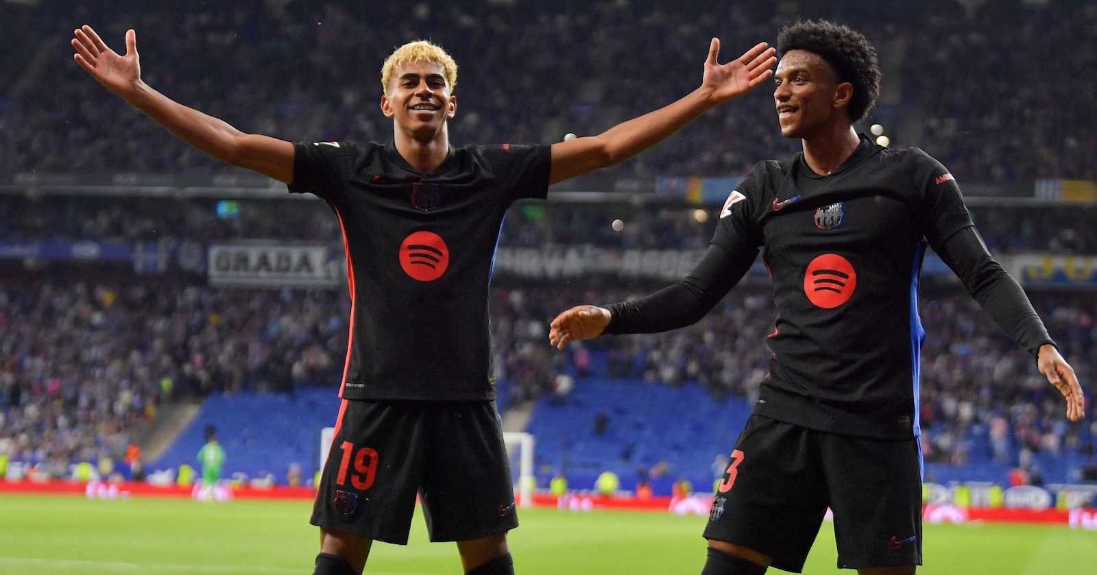 Lamine Yamal erzielte im spannenden Stadtderby gegen Espanyol das wichtige Führungstor für den FC Barcelona und trug damit maßgeblich zum Meistertitel bei.