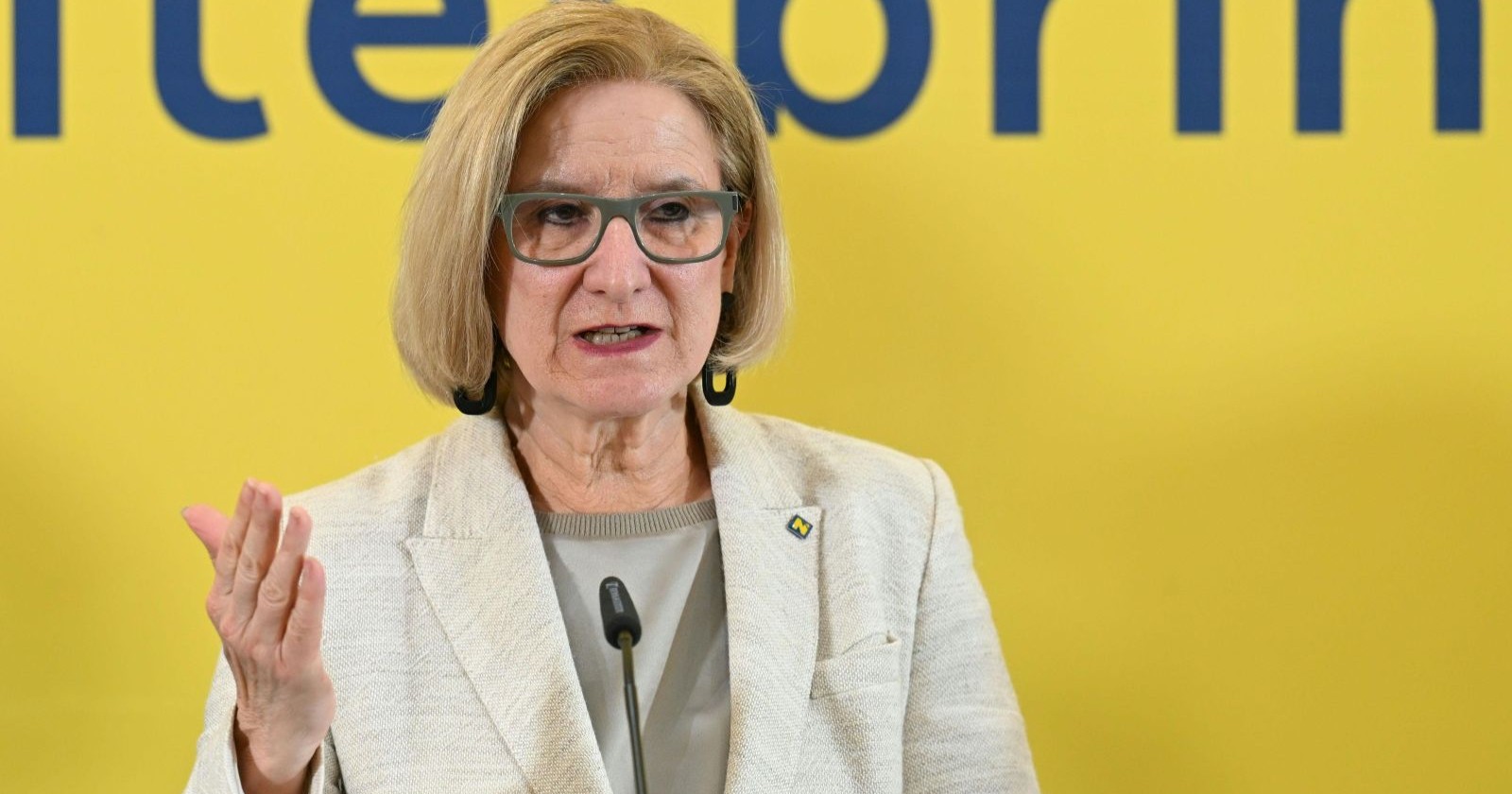 Niederösterreichs Landeshauptfrau Johanna Mikl-Leitner (ÖVP) in Tulln.