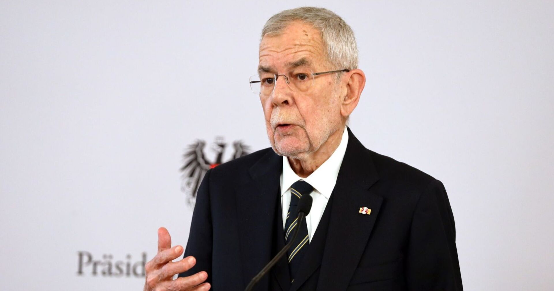 Bundespräsident Alexander Van der Bellen während eines Termins mit dem albanischen Präsidenten
