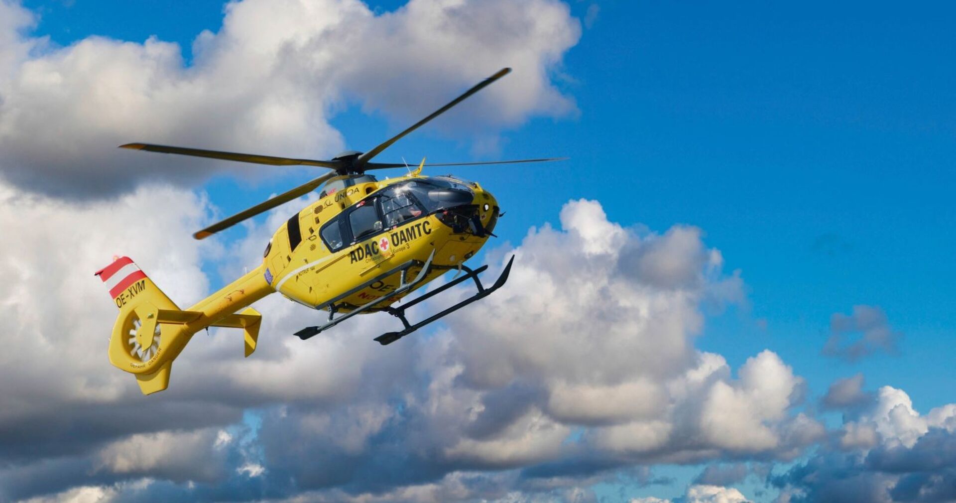 ÖAMTC-Hubschrauber im Einsatz.