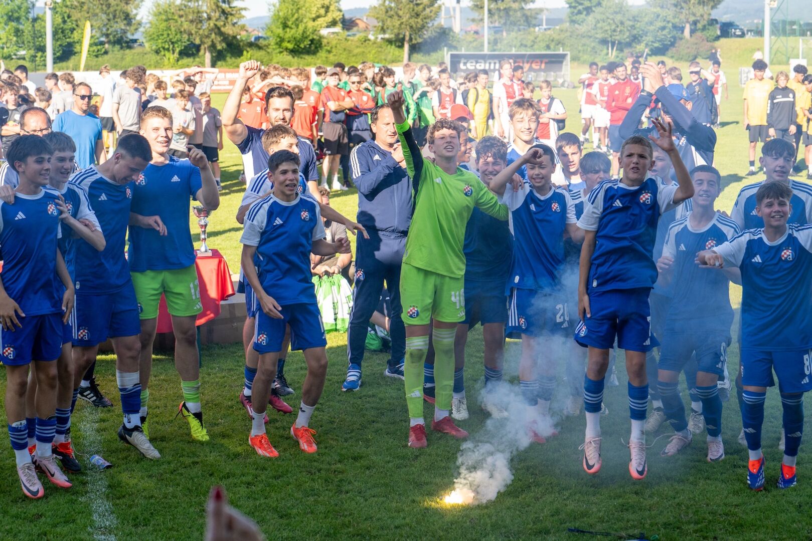 Titelverteidiger im Anmarsch: Dinamo Zagrebs U14 will beim SETG Cup 2025 erneut triumphieren.