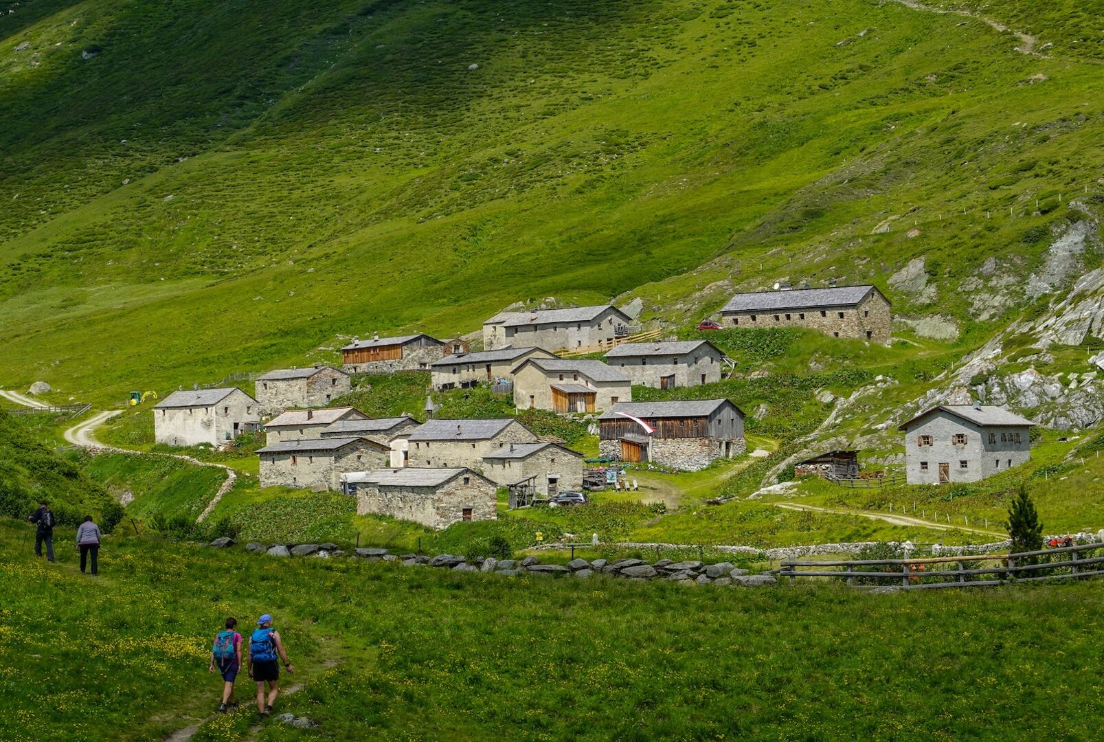 Die Hütten auf der Jagdhausalm, auch als &quot;Klein Tibet&quot; bekannt.