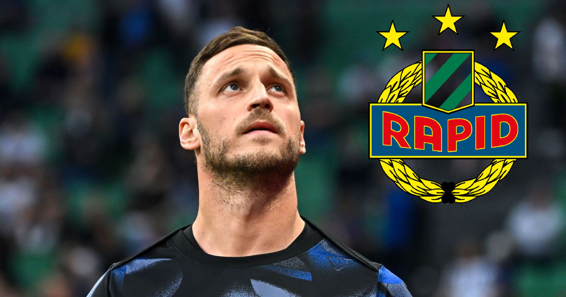 Marko Arnautovic im Trikot von Inter Mailand auf dem Spielfeld, neben dem Rapid Logo