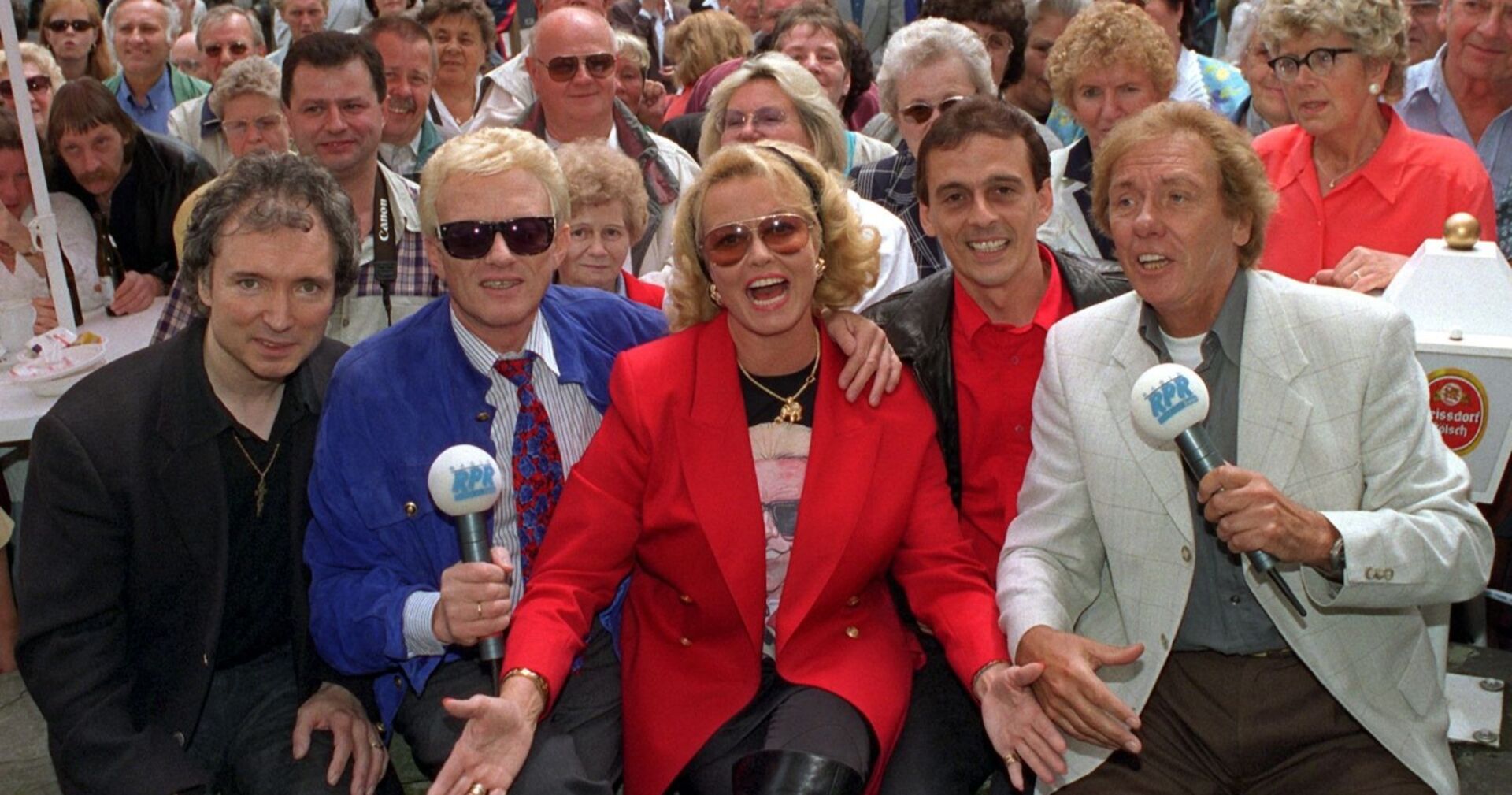 Peter Orloff, Heino, Ehefrau Hannelore, Sohn Uwe Heino jr. und Schlagersänger Erik Silvester.