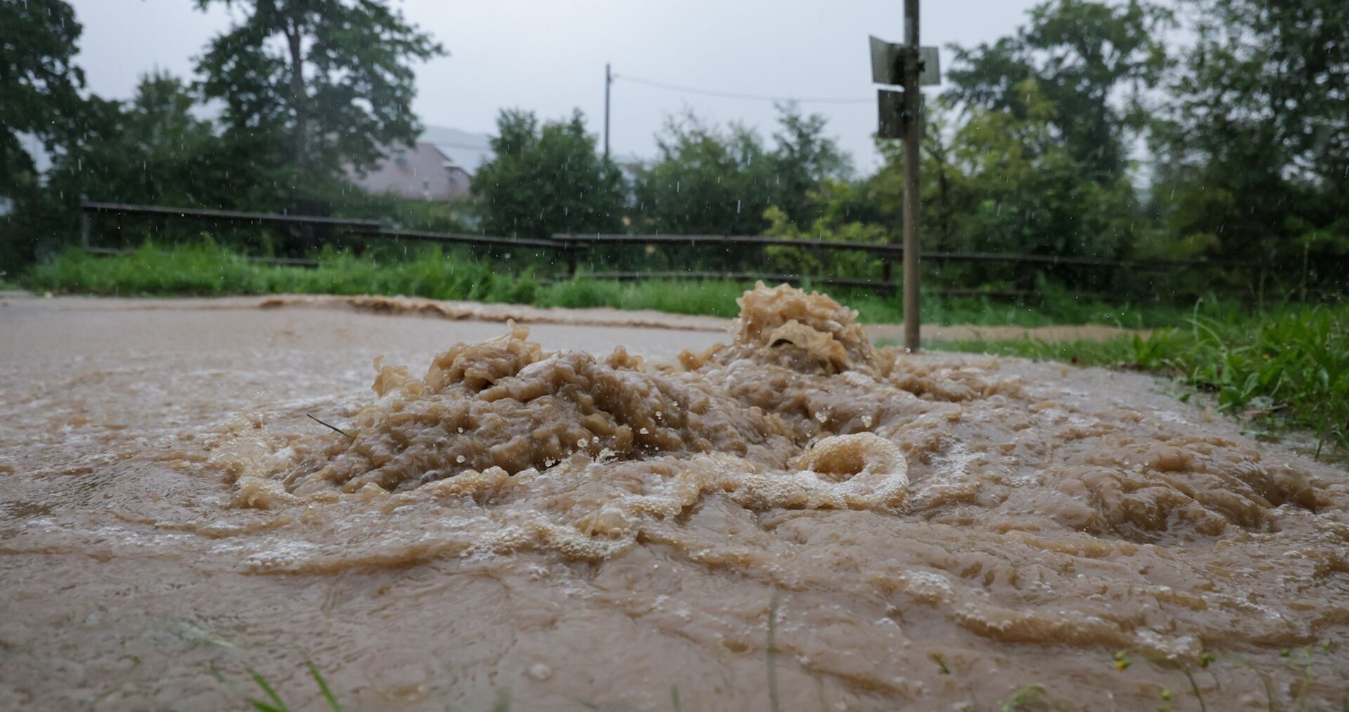 Ein Tief über Skandinavien bringt Österreich eine launische Wetterlage.