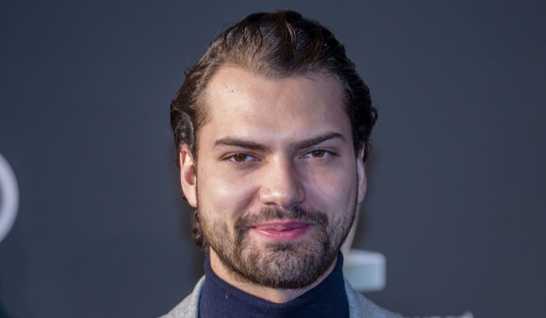 Jimi Blue Ochsenknecht auf einer Gala-Veranstaltung im Anzug