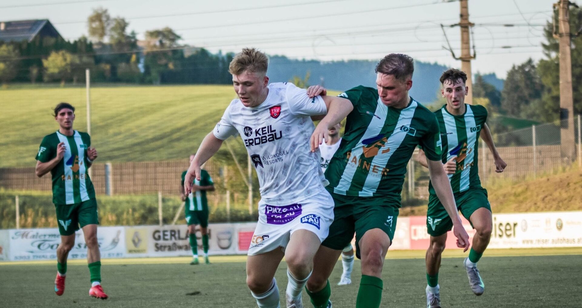 Obmann Martin Innerhofer lobt Ehrgeiz und harte Arbeit seines treffsicheren Angreifers.
