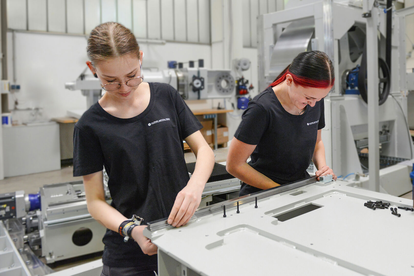 Lehrlinge bei Alpine Metal Tech | Credit: Alpine Metal Tech GmbH