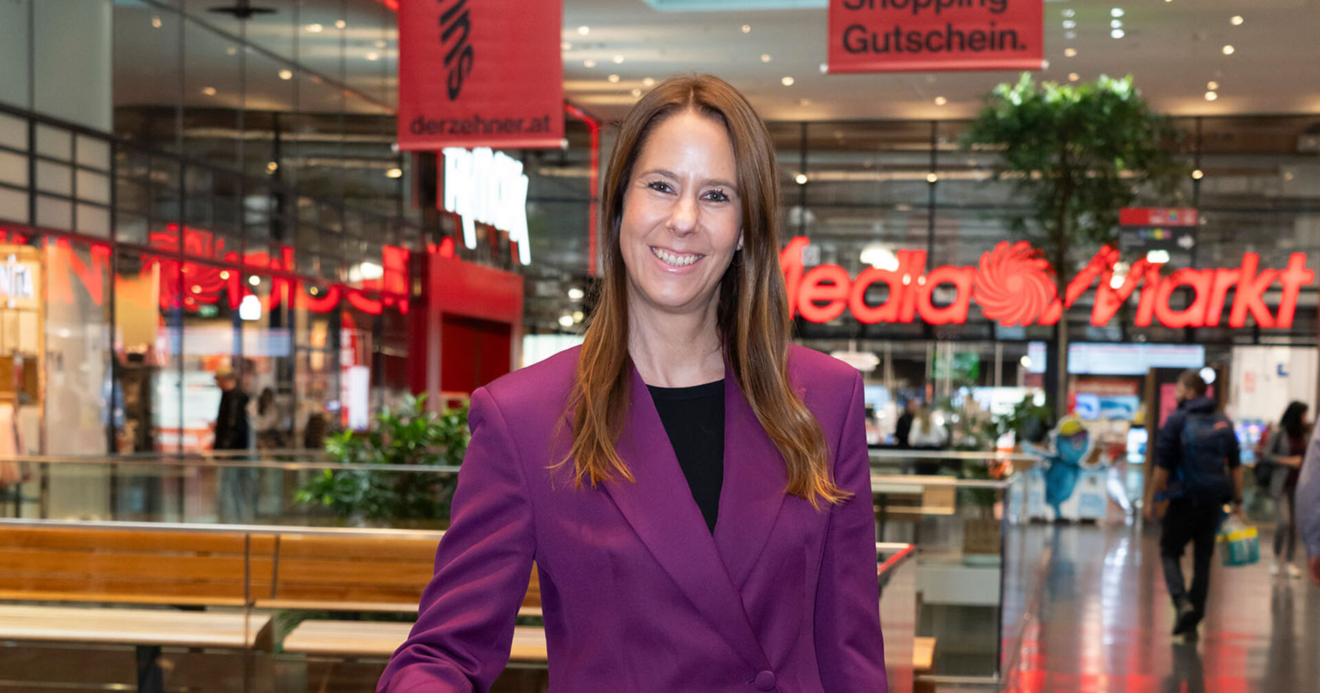 Center Managerin Carina Weringer im Murpark