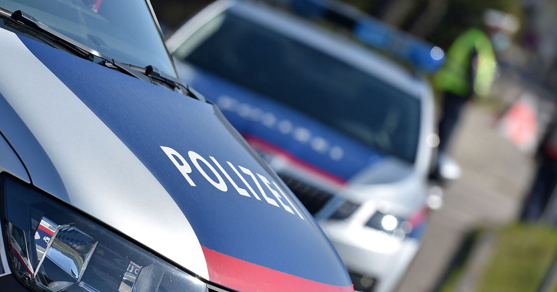 Polizeifahrzeuge im Einsatz