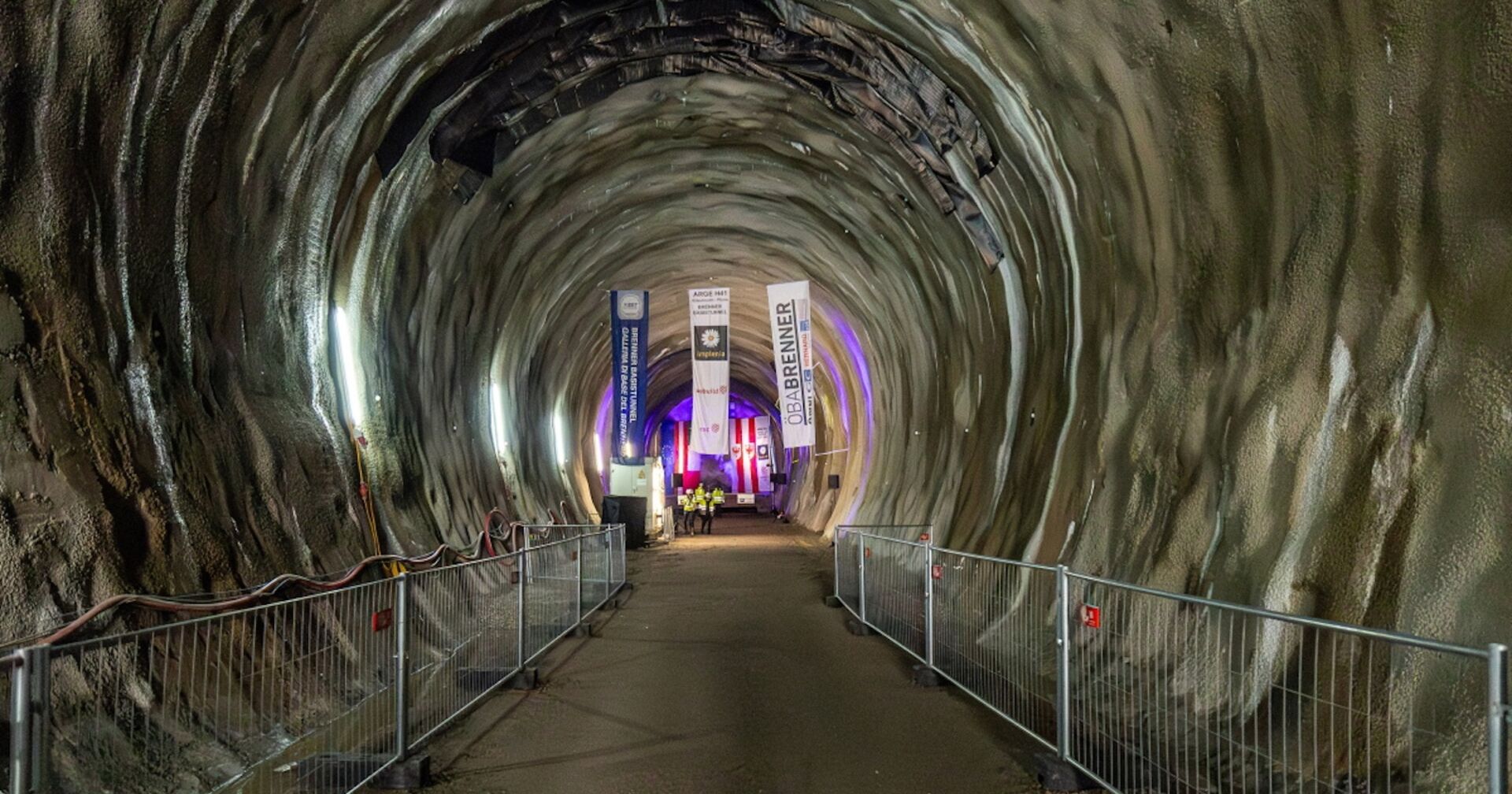 Durchschlag im Brenner Basistunnel.