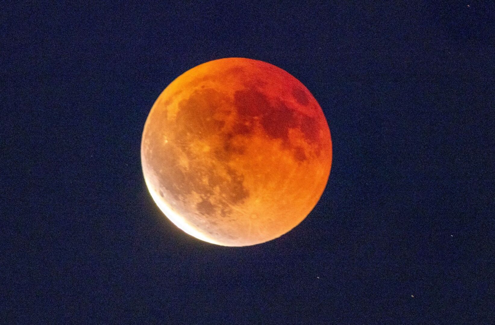 Blutmond über der Schweiz