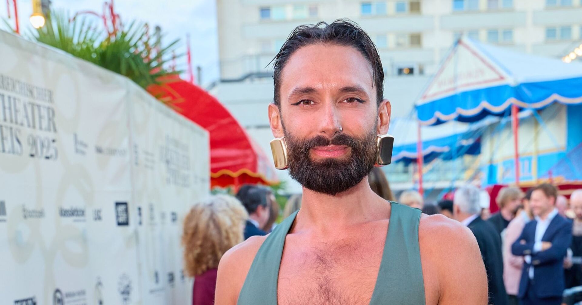 Conchita Wurst auf dem roten Teppich