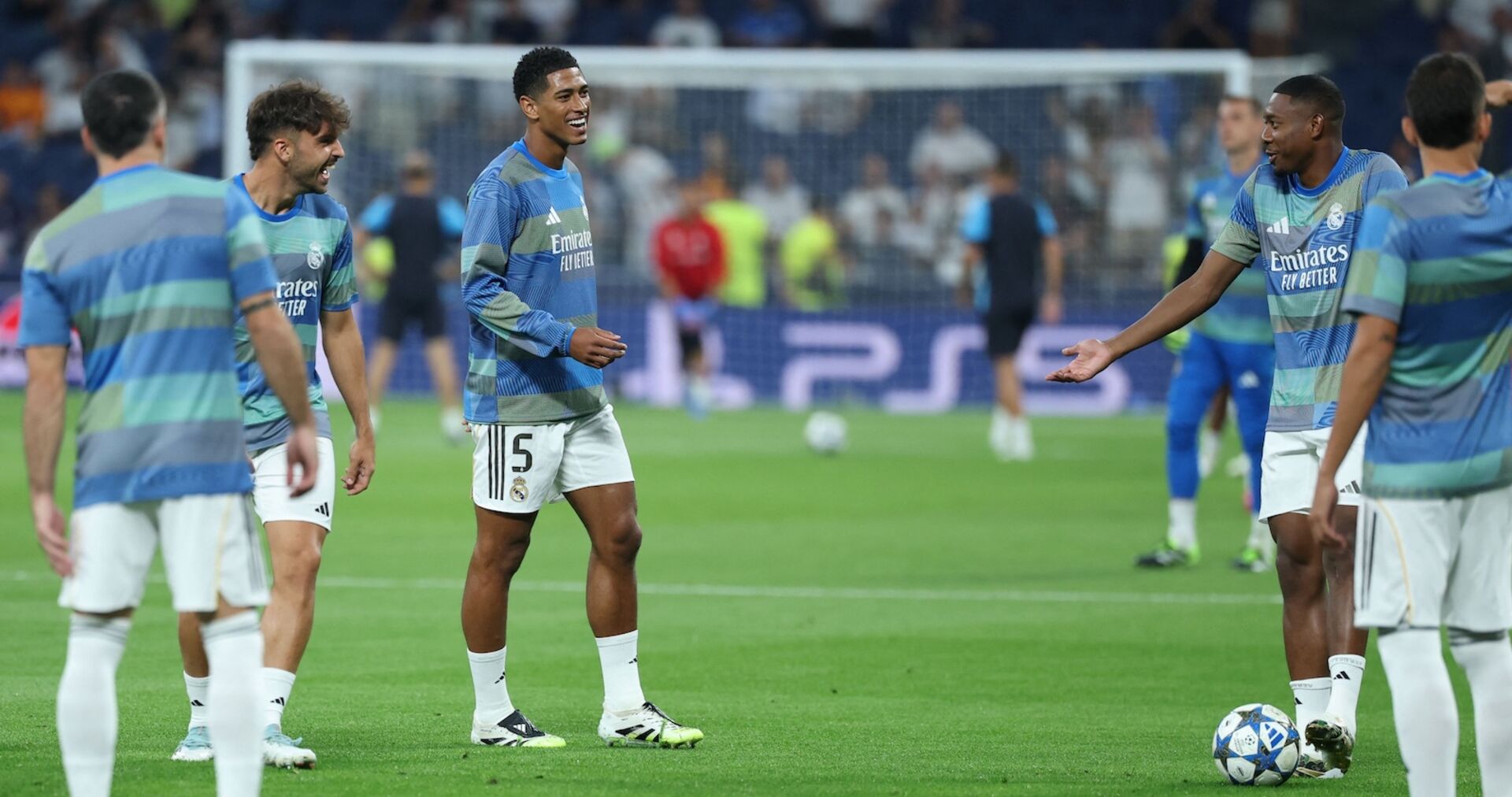 David Alaba und seine Real-Kollegen zeigten sich gut gelaunt beim 2:1-Sieg gegen Marseille von der Bank aus.