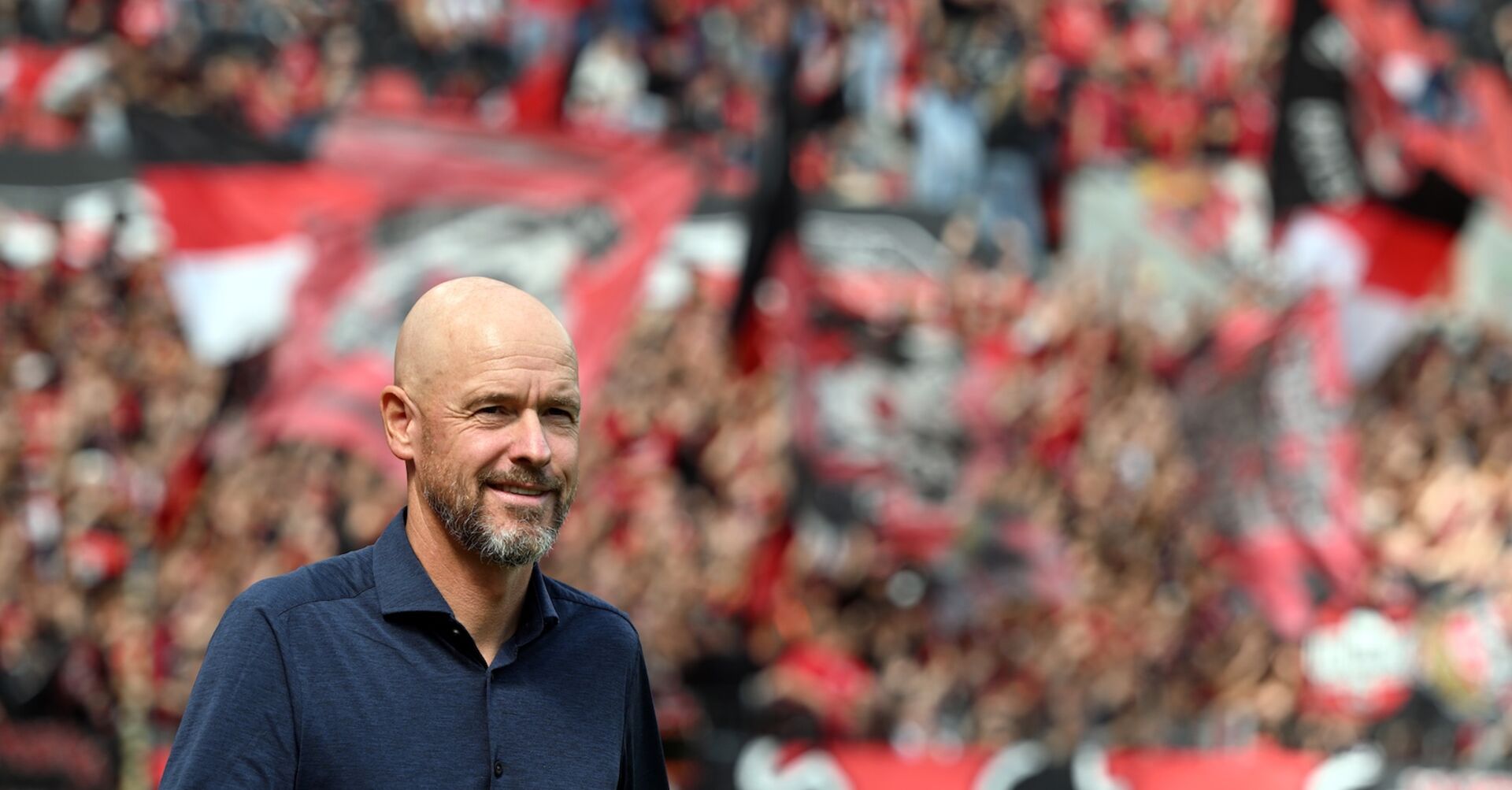 Erik ten Hag verliert nach nur zwei Spieltagen seinen Job bei Bayer Leverkusen.