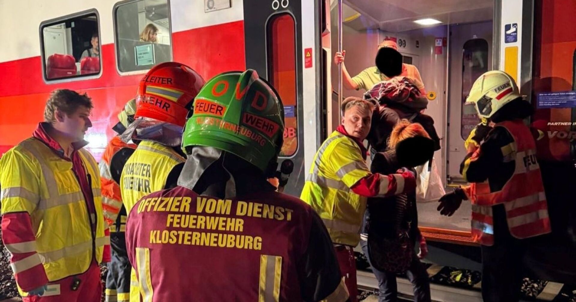 Einsatzfoto der Feuerwehr Klosterneuburg auf der Franz Josefs Bahn