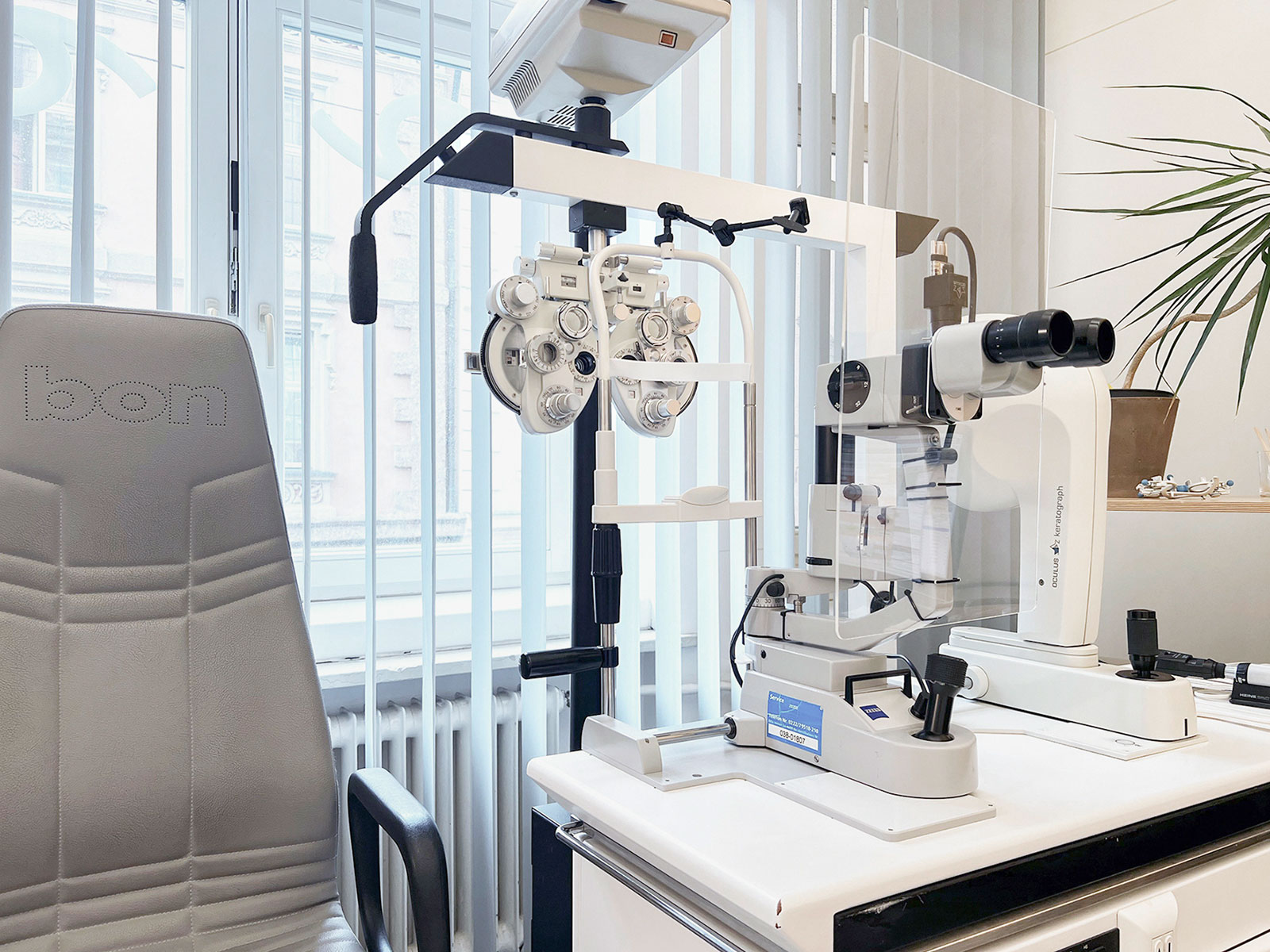 Geräte für Augen-Untersuchungen | Credit: Institut Miller