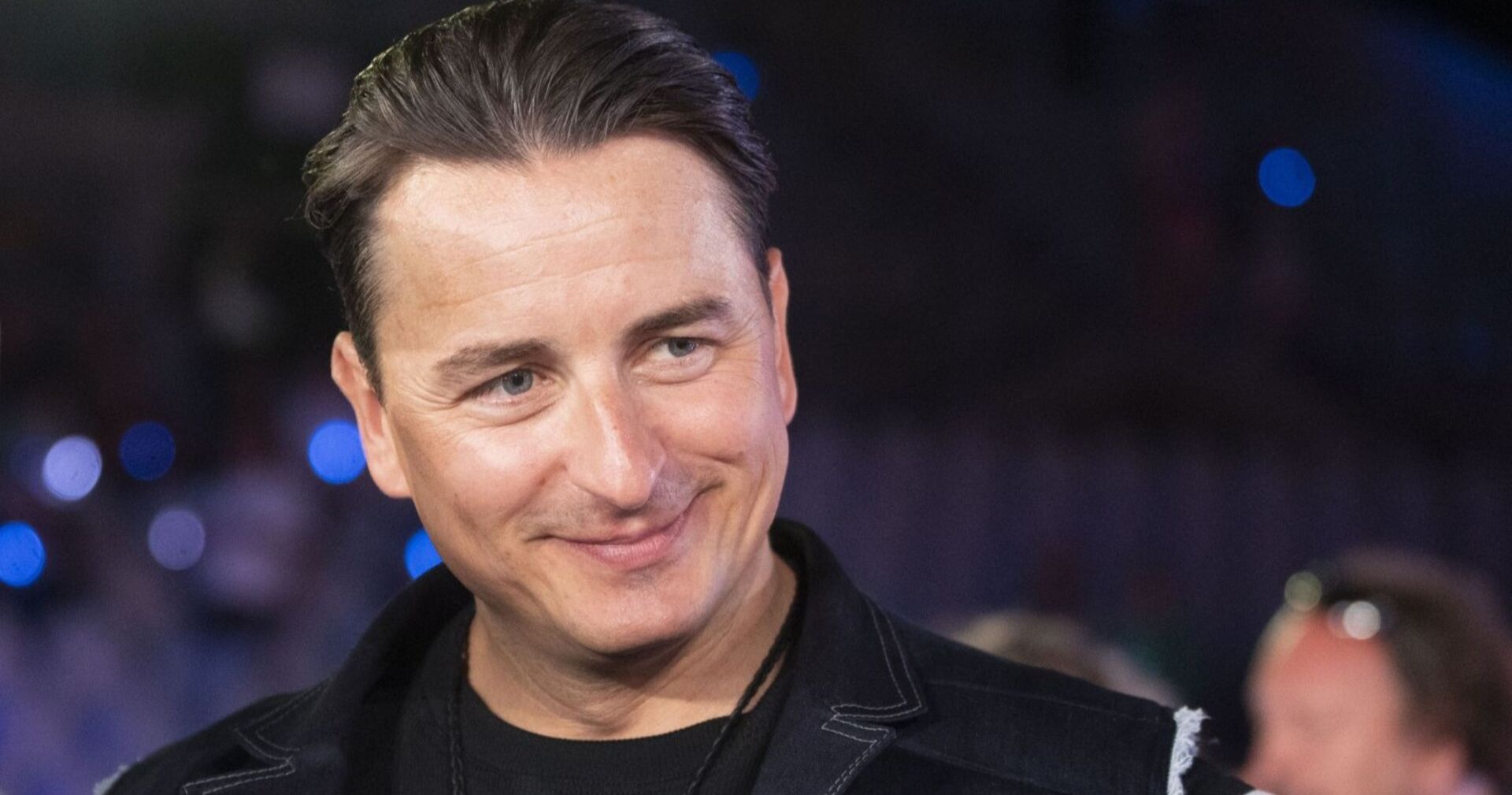 Andreas Gabalier lächelt