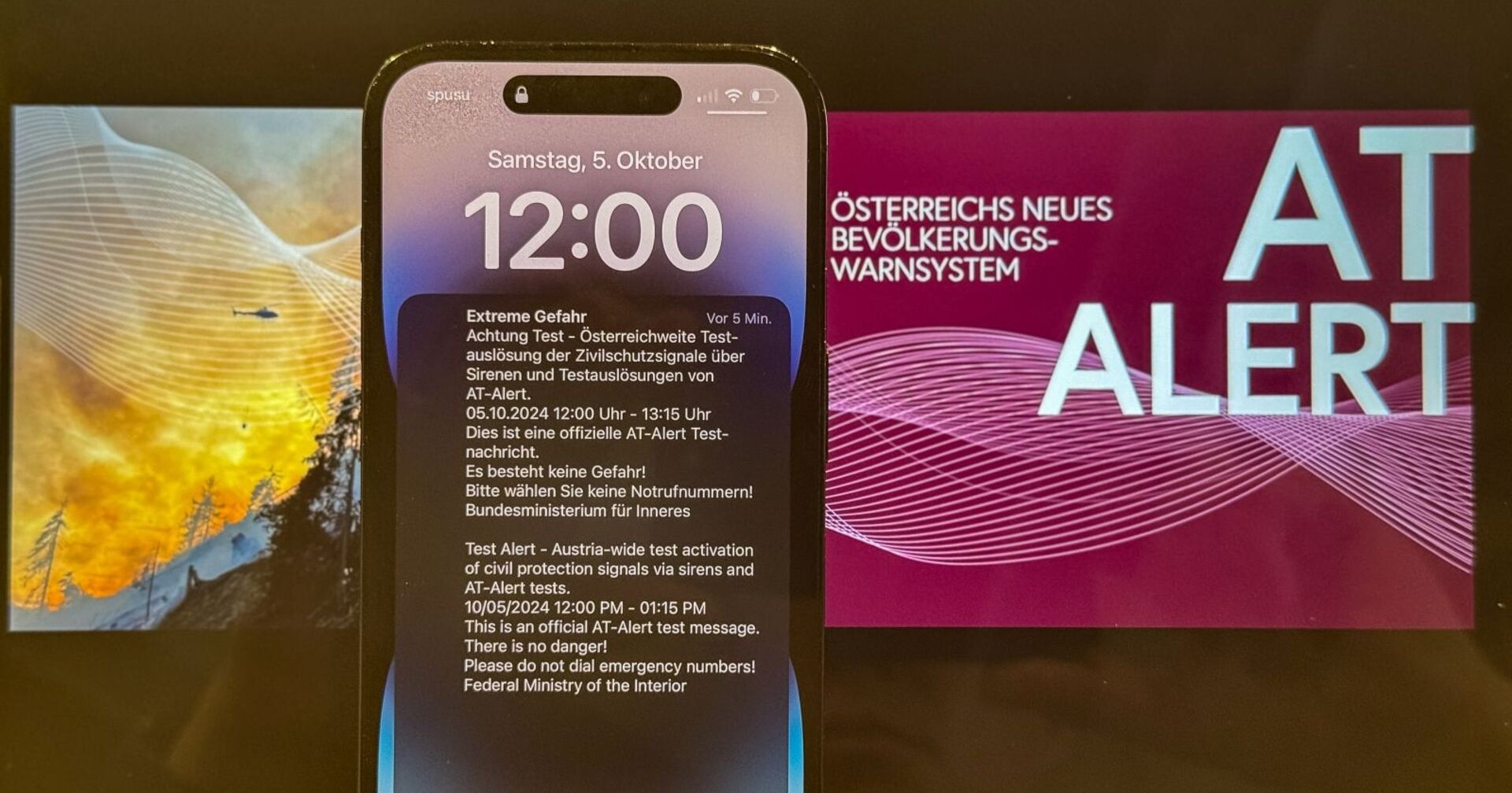 Österreichs AT-Alert-System: Eine Testmeldung des österreichischen Katastrophenschutzwarnsystems AT-Alert, basierend auf der Mobilfunktechnologie, die während eines bundesweiten Tests am 5. Oktober 2024 auf einem Mobiltelefon angezeigt wurde